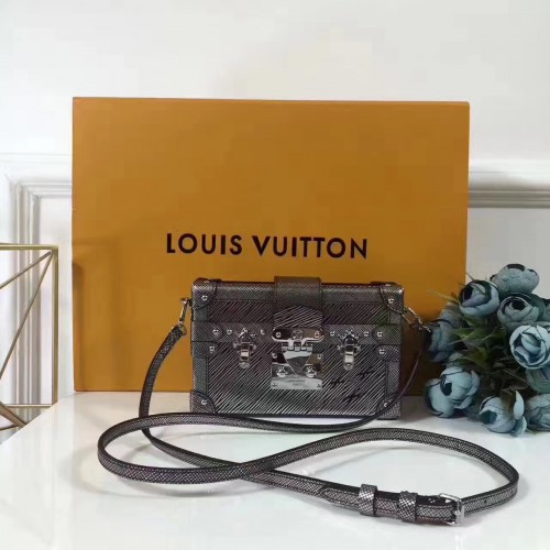 Louis Vuitton PETITE MALLE M42617